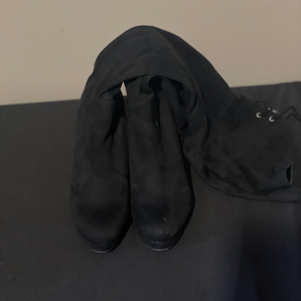 Black Suede knee-high Boots